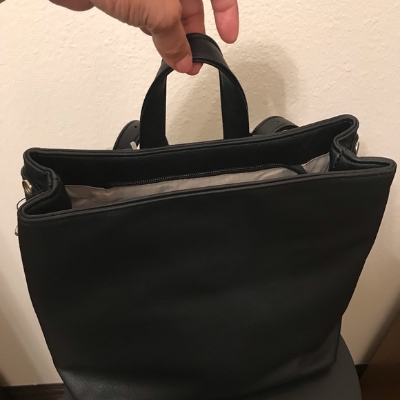 Magnolia and Vine Vegan Leather Back Pack - Picture 5 of 10